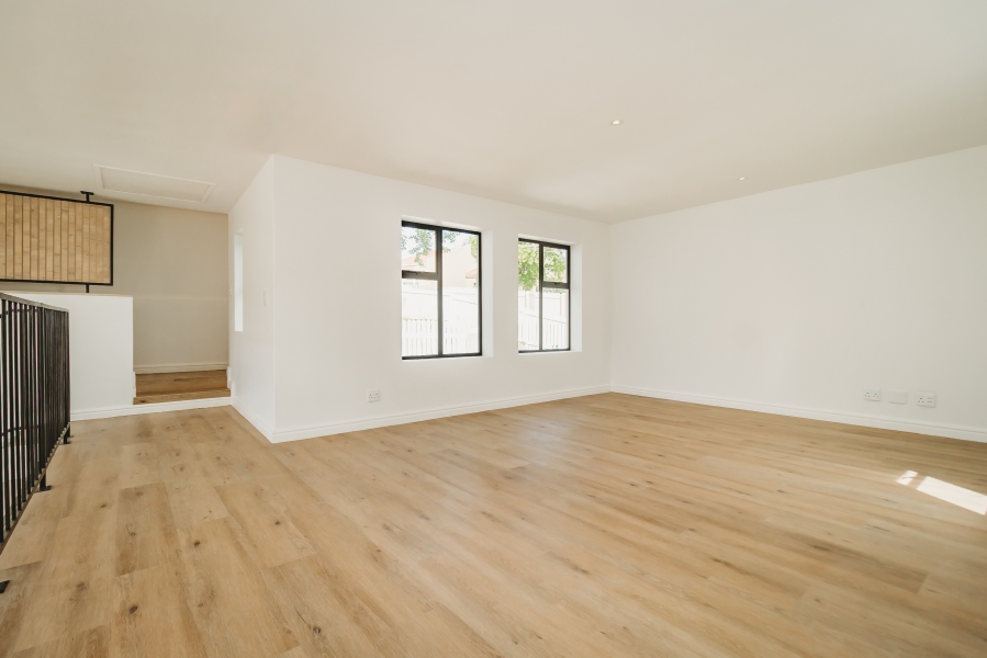 3 Bedroom Property for Sale in Heather Park Western Cape